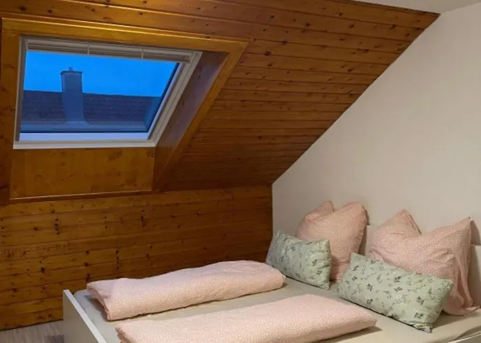 Lägenhet Gruene Oase Stadtnah Mit Balkon *