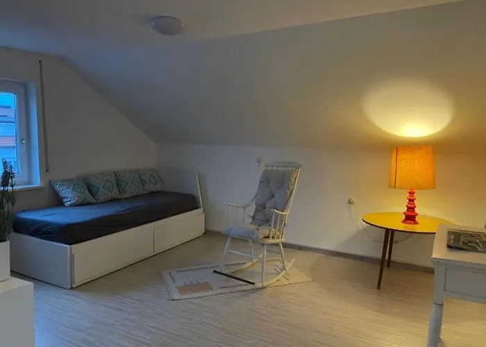 Lägenhet Gruene Oase Stadtnah Mit Balkon *