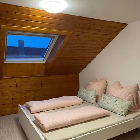 דירה Gruene Oase Stadtnah Mit Balkon *