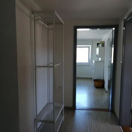 Gruene Oase Stadtnah Mit Balkon דירה אילרטיסן