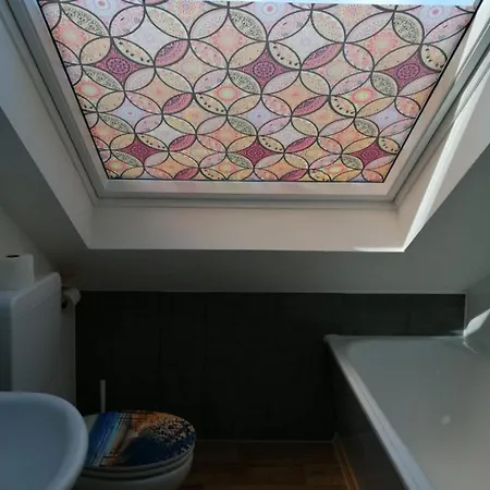 Gruene Oase Stadtnah Mit Balkon דירה *