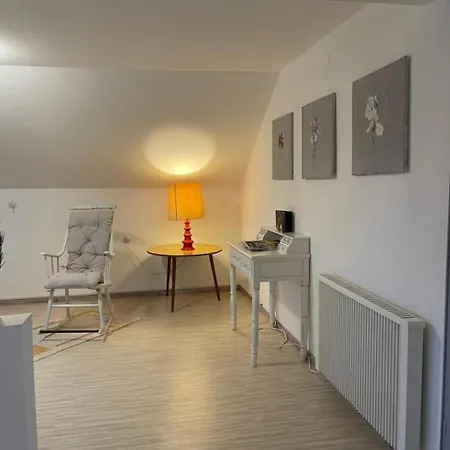 Gruene Oase Stadtnah Mit Balkon * אילרטיסן